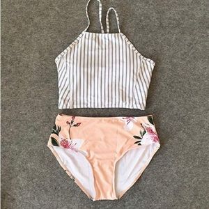 🆕 crop top and highwaisted swim bottoms!
